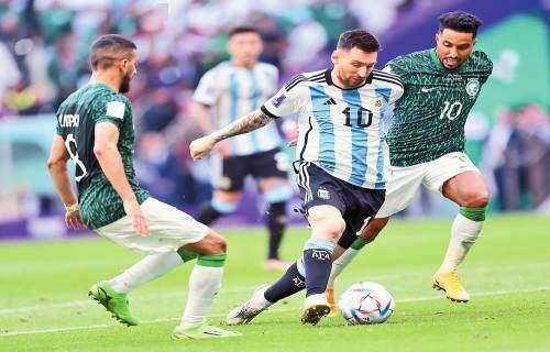 翻牌结构识别：湿牌面与干牌面的核心应对差异（翻牌面纹理洞察：湿牌与干牌的核心策略差异）