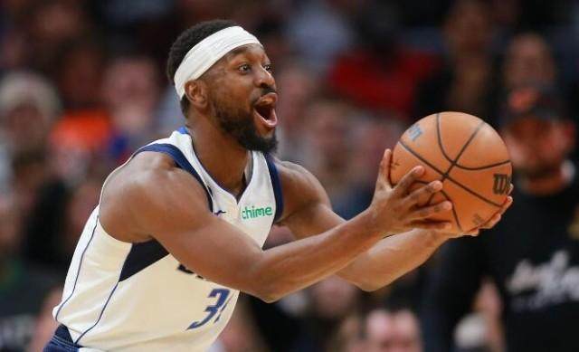 暴露出球队 暴露出球队