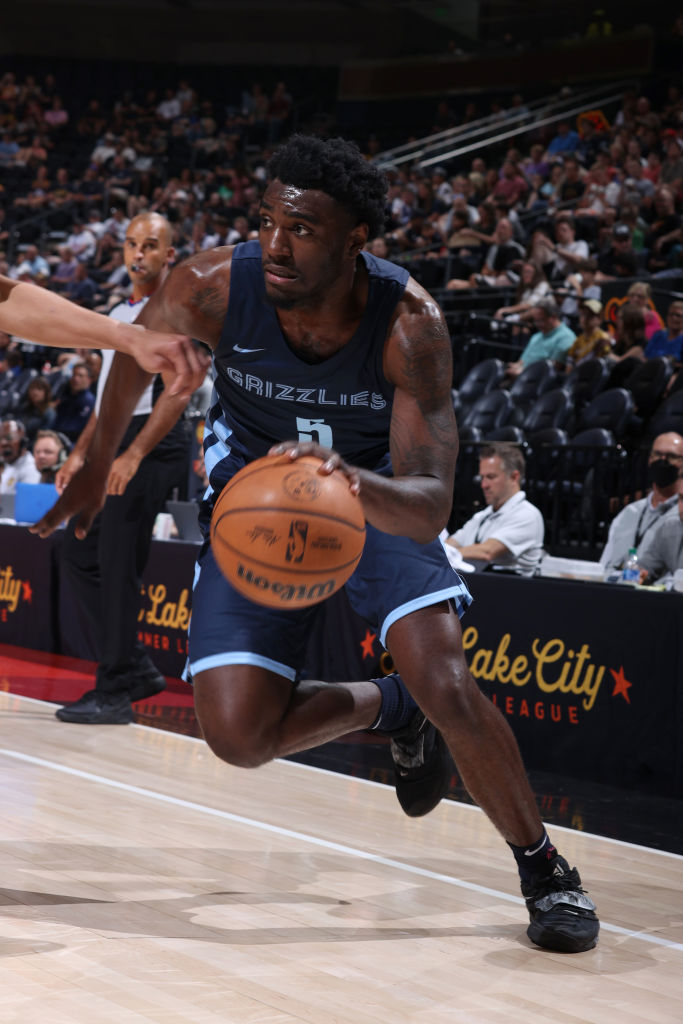 能保持冷静 能保持冷静