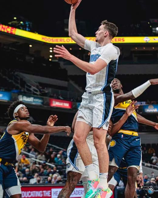 容中不可或 容中不可或